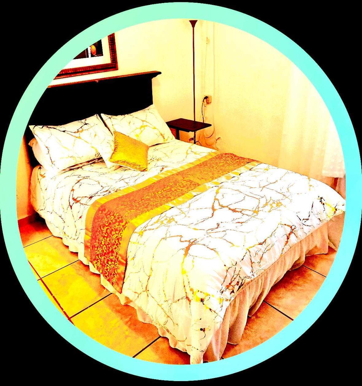 Great Savannah Guesthouse Sabana Grande ภายนอก รูปภาพ